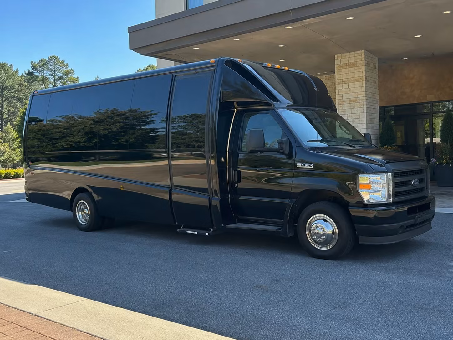 20 passenger minibus