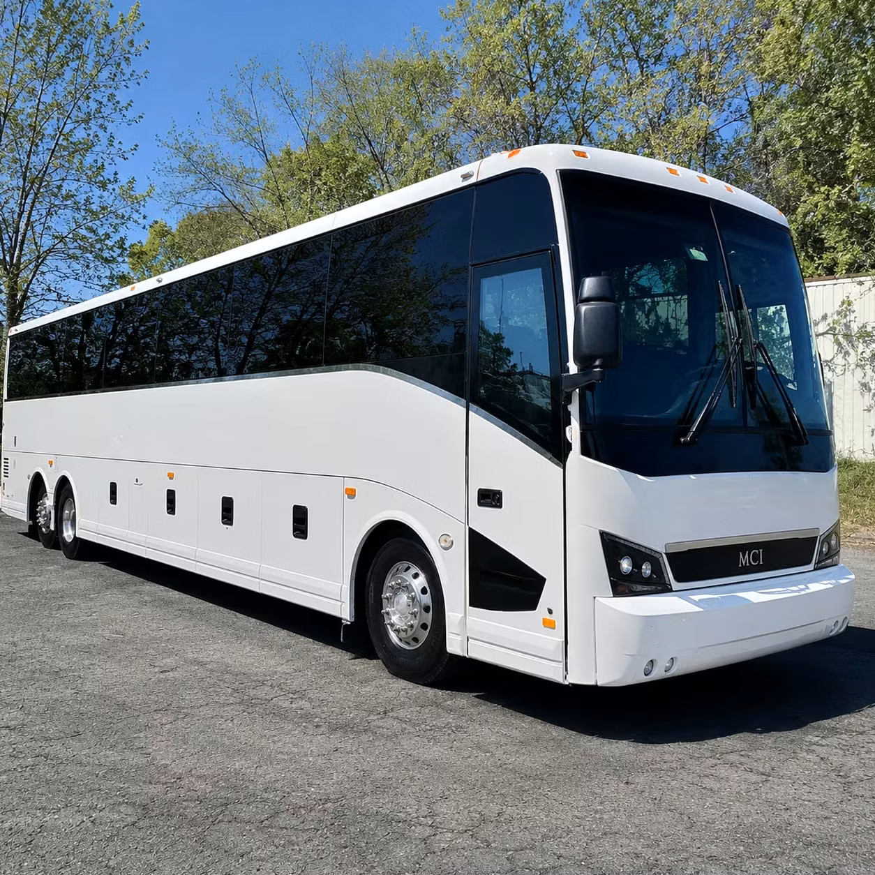 charterbusportsmouth com makes it possible to transport senior ministry members comfortably