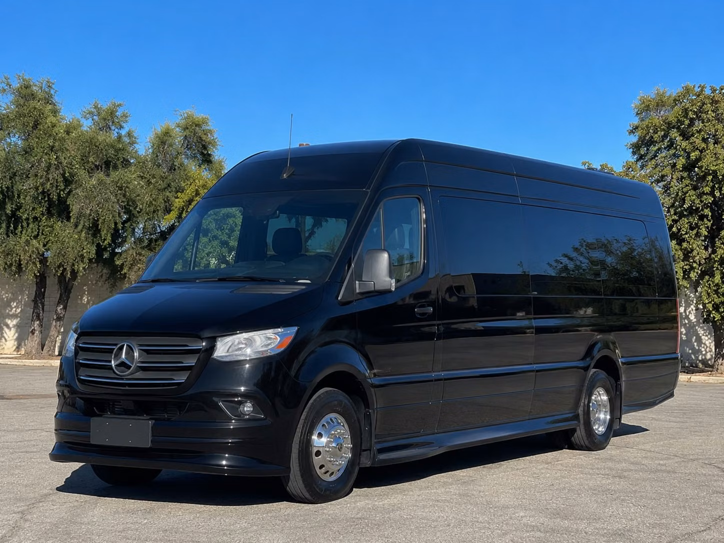 transportation serving portsmouth and nearby cities