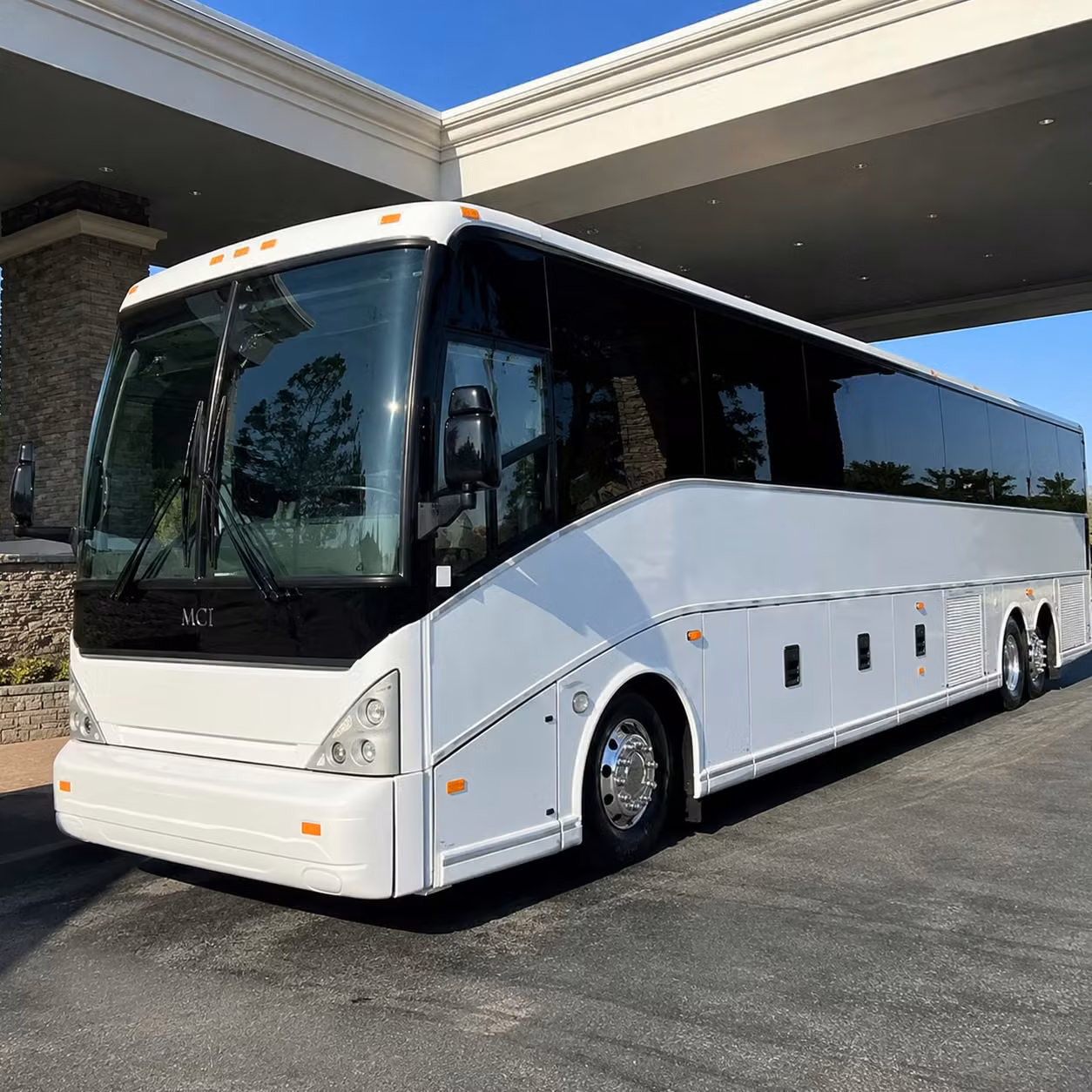 wherever your group flies in or out portsmouth airport transportation is ready